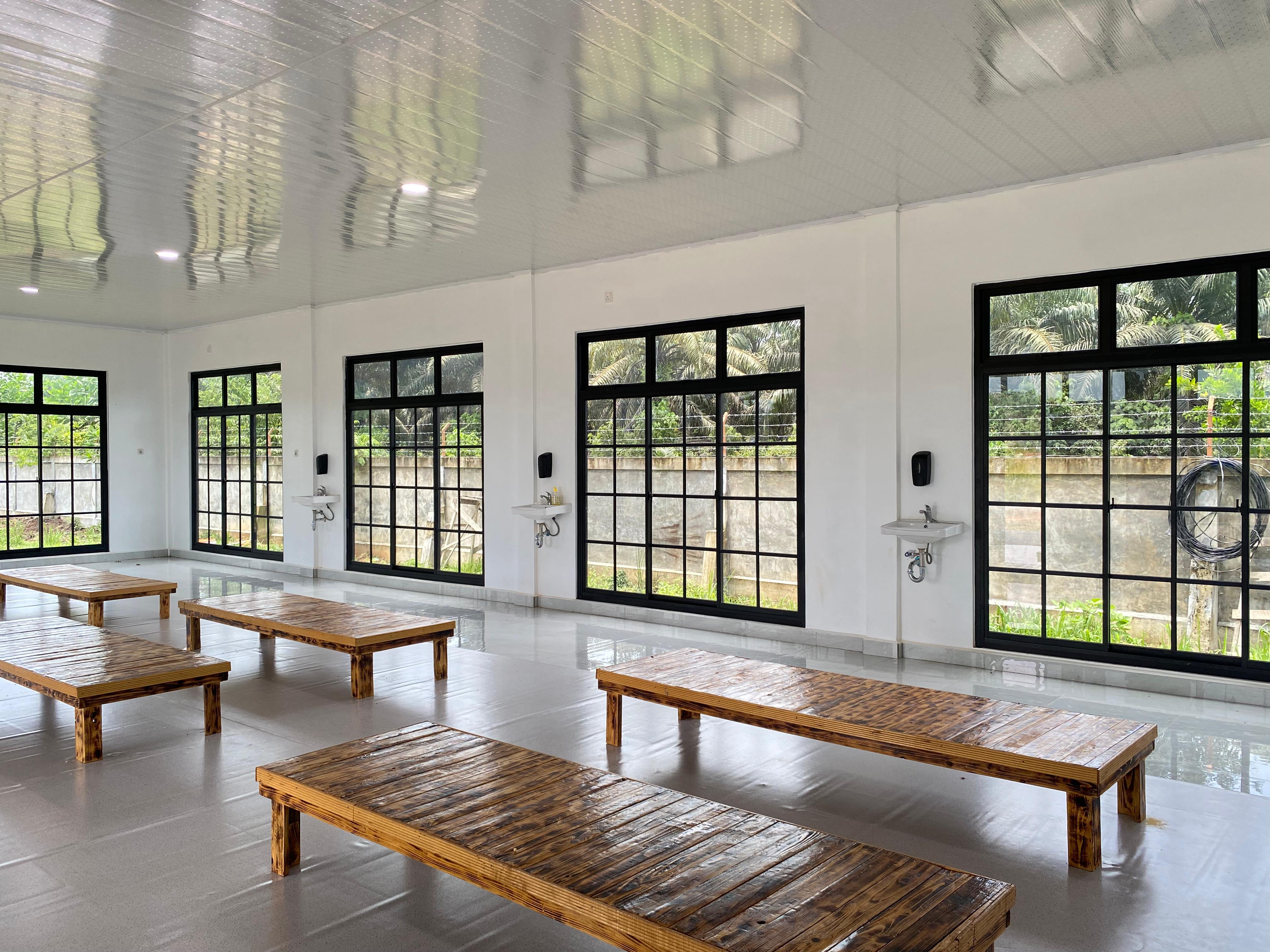 Fasilitas Sayyidah Ummu Salamah Dining Area SMPIQu Al-Bahjah Al-Maunah